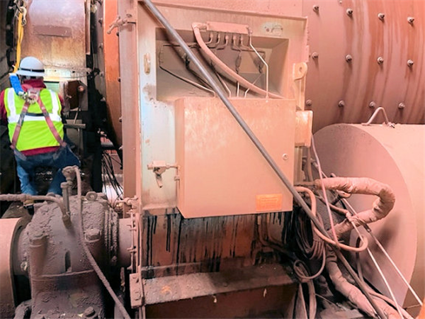 Flsmidth 4.3m X 7m (14' X 23') Ball Mill With 3000 Hp (2237 Kw) Motor)